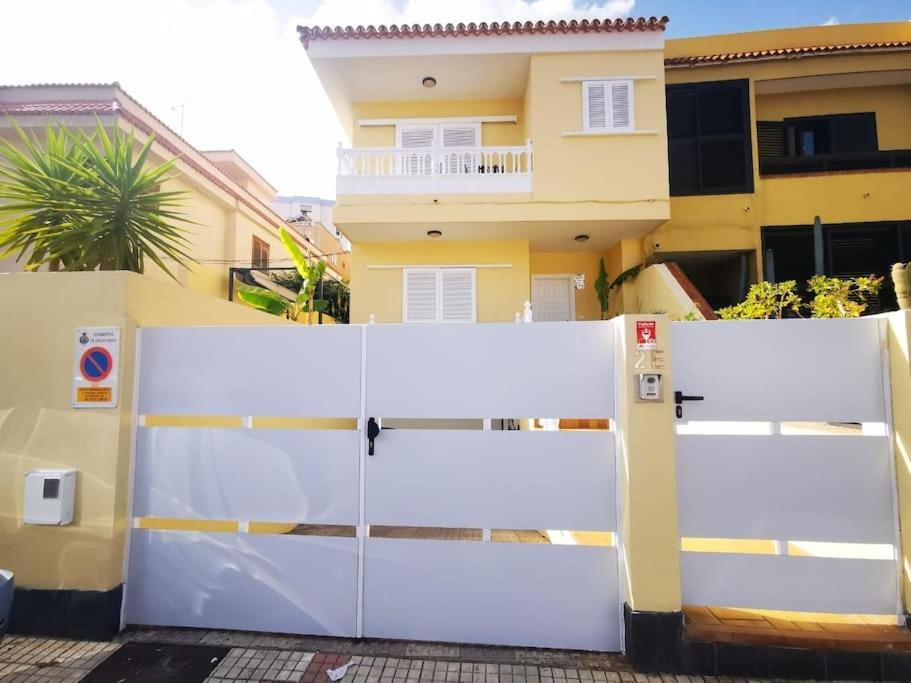 Amplia Casa 5 En Santa Cruz Con Zona Trabajar Casa vacanze Santa Cruz de Tenerife