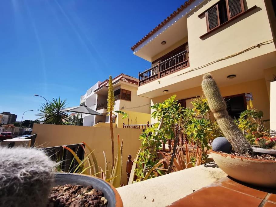 Amplia Casa 5 En Santa Cruz Con Zona Trabajar Casa vacanze *